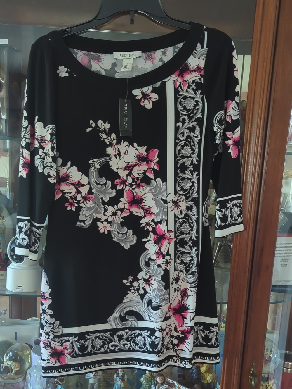 White House Black Market Black Floral-Print Long Sleeve Tunic